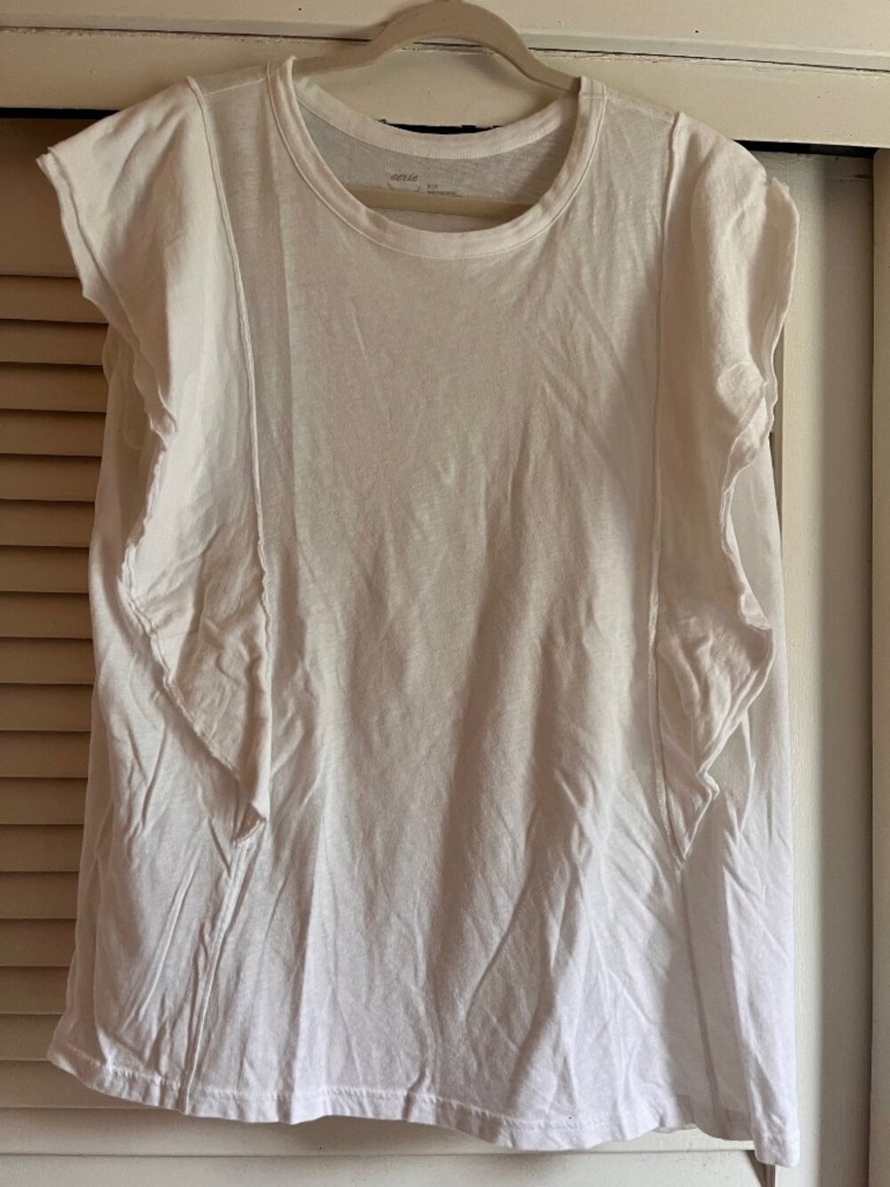 Aerie flutter sleeve tshirt